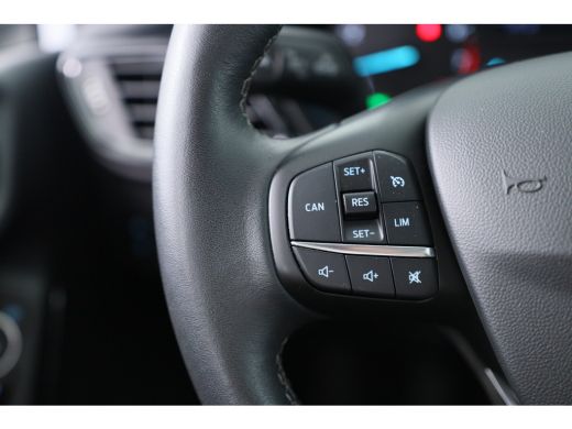 Ford Fiesta 1.0 EcoBoost Titanium | Navi | Winter Pack | Clima | Cruise | Parkeersensoren | Lcihtmetalen Velg... ActivLease financial lease
