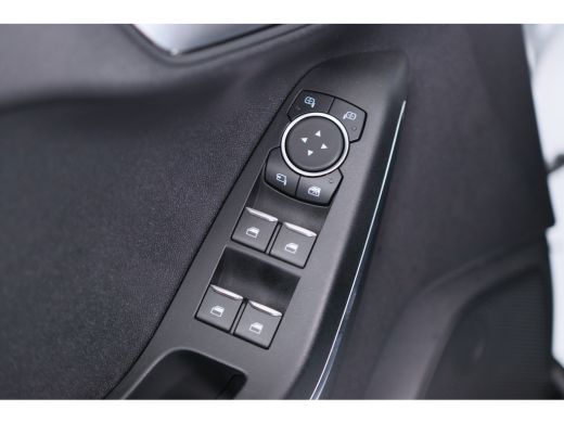 Ford Fiesta 1.0 EcoBoost Titanium | Navi | Winter Pack | Clima | Cruise | Parkeersensoren | Lcihtmetalen Velg... ActivLease financial lease