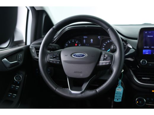 Ford Fiesta 1.0 EcoBoost Titanium | Navi | Winter Pack | Clima | Cruise | Parkeersensoren | Lcihtmetalen Velg... ActivLease financial lease