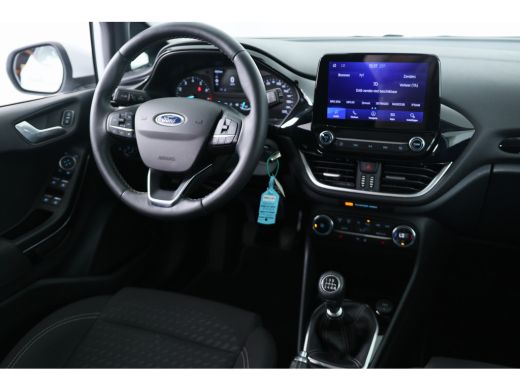 Ford Fiesta 1.0 EcoBoost Titanium | Navi | Winter Pack | Clima | Cruise | Parkeersensoren | Lcihtmetalen Velg... ActivLease financial lease