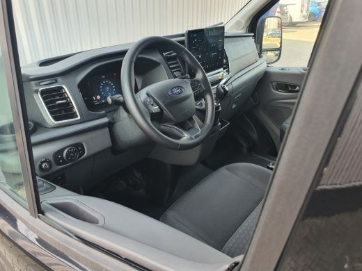 Ford Transit 350 2.0 165 pk TDCI L3H2 Limited | € 7.250,- Voorraad Voordeel | Trekhaak | Keyless Entry | Safet... ActivLease financial lease