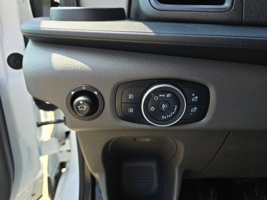 Ford Transit 350 2.0 TDCI L2 H2 - 130 Pk - Euro 6 - Airco - Cruise Control ActivLease financial lease
