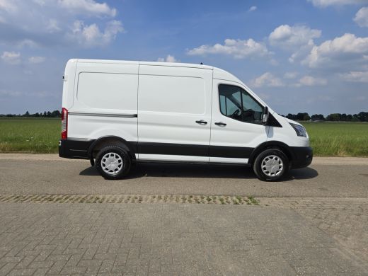 Ford Transit 350 2.0 TDCI L2 H2 - 130 Pk - Euro 6 - Airco - Cruise Control ActivLease financial lease