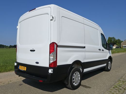 Ford Transit 350 2.0 TDCI L2 H2 - 130 Pk - Euro 6 - Airco - Cruise Control ActivLease financial lease
