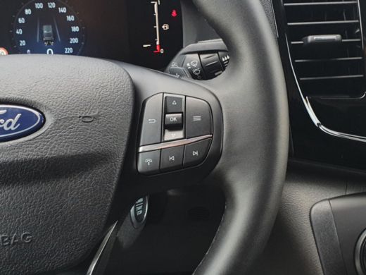 Ford Transit 350 2.0 TDCI L3H2 Limited | Achteruitrijcamera | Airco (automatisch) | Apple Carplay/Android Auto ActivLease financial lease