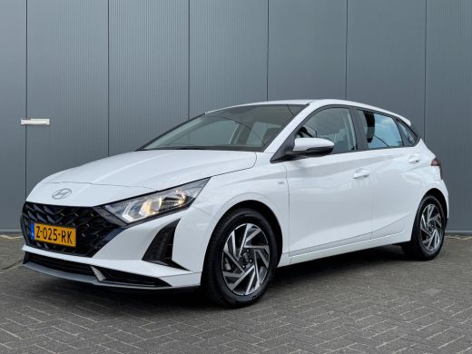Hyundai i20 Comfort Smart Airco | Camera | Carplay | Dodehoek detectie | Inklapbare spiegels | Cruise control... Hyundai i20 Comfort Smart Airco | Camera | Carplay | Dodehoek detectie | Inklapbare spiegels | Cruise control...