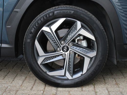 Hyundai Tucson 1.6 T-GDI PHEV Comfort Smart 4WD | Dodehoek detectie | Elektrisch bedienbare achterklep met senso... ActivLease financial lease