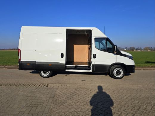 Iveco Daily 35S14V 2.3 352L H2 L2L H2 - 140 Pk - Euro 6 - Climate Control - Cruise Control ActivLease financial lease
