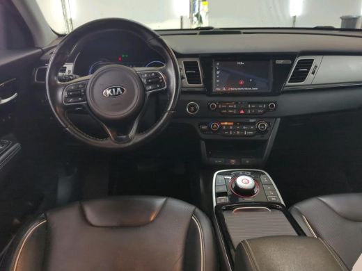 Kia e-Niro ExecutiveLine 64 kWh | Leder | Navi | Camera | JBL | ActivLease financial lease