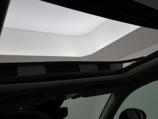 Lynk & Co 01 1.5 HYBRID + PANORAMA | ADAPTIVE CRUISE | STOELVERW. | CAMERA | 20 INCH | CARPLAY ActivLease financial lease
