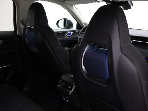 Lynk & Co 01 1.5 HYBRID + PANORAMA | ADAPTIVE CRUISE | STOELVERW. | CAMERA | 20 INCH | CARPLAY ActivLease financial lease