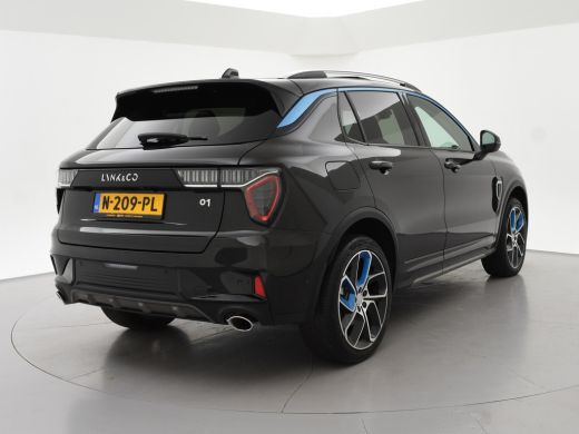 Lynk & Co 01 1.5 HYBRID + PANORAMA | ADAPTIVE CRUISE | STOELVERW. | CAMERA | 20 INCH | CARPLAY ActivLease financial lease