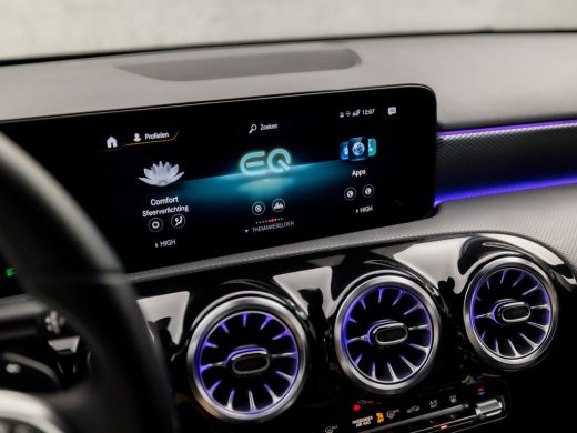 Mercedes-Benz A-Klasse 250 e Business Solution Luxury 218Pk Automaat (GROOT NAVI, SFEERVERLICHTING, WIDESCREEN, CAMERA, ... ActivLease financial lease