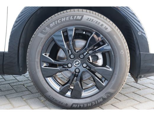 Opel Grandland 1.2 TURBO 130PK LEVEL 4 GS AUTOMAAT / NAVI / LEDER / CLIMA / LED / PDC / AGR / 18" LMV / CAMERA /... ActivLease financial lease