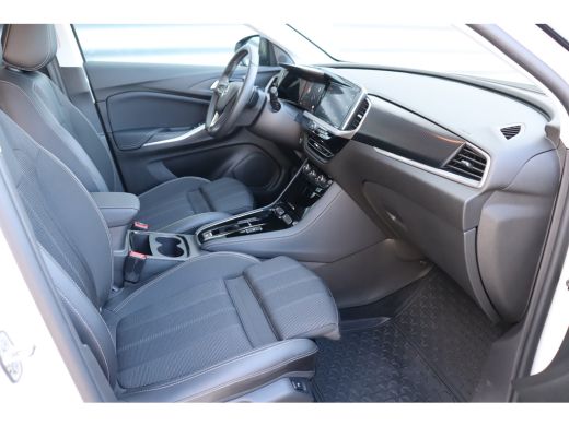 Opel Grandland 1.2 TURBO 130PK LEVEL 4 GS AUTOMAAT / NAVI / LEDER / CLIMA / LED / PDC / AGR / 18" LMV / CAMERA /... ActivLease financial lease