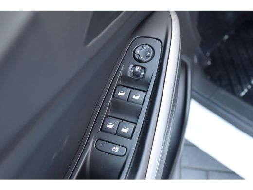 Opel Grandland 1.2 TURBO 130PK LEVEL 4 GS AUTOMAAT / NAVI / LEDER / CLIMA / LED / PDC / AGR / 18" LMV / CAMERA /... ActivLease financial lease
