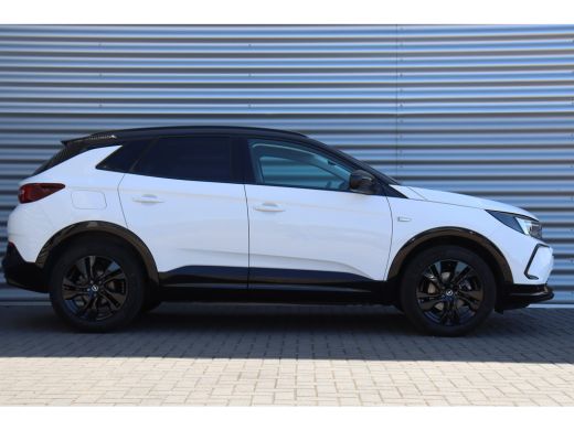 Opel Grandland 1.2 TURBO 130PK LEVEL 4 GS AUTOMAAT / NAVI / LEDER / CLIMA / LED / PDC / AGR / 18" LMV / CAMERA /... ActivLease financial lease