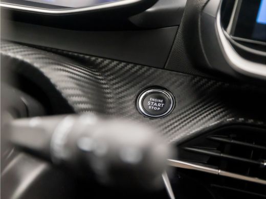Peugeot 208 1.2 PureTech Allure Deluxe (VIRTUAL COCKPIT, APPLE CARPLAY, GROOT NAVI, 360 CAMERA, LEDER, SPORTS... ActivLease financial lease