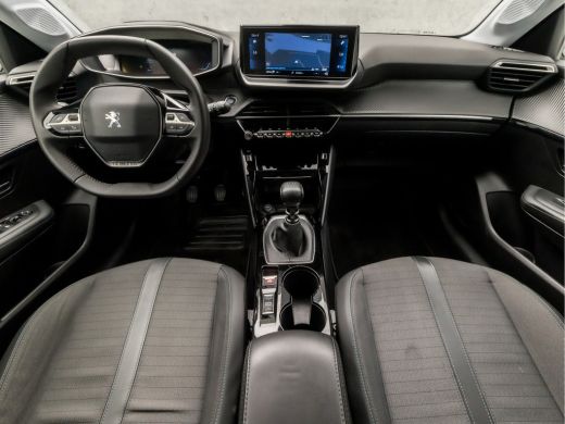 Peugeot 208 1.2 PureTech Allure Deluxe (VIRTUAL COCKPIT, APPLE CARPLAY, GROOT NAVI, 360 CAMERA, LEDER, SPORTS... ActivLease financial lease