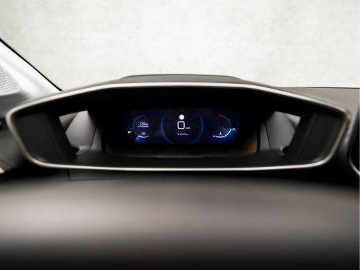 Peugeot 208 1.2 PureTech Allure Deluxe (VIRTUAL COCKPIT, APPLE CARPLAY, GROOT NAVI, 360 CAMERA, LEDER, SPORTS... ActivLease financial lease