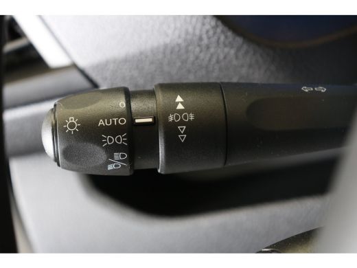 Peugeot e-Expert EV L2 75 kWh 5,9% RENTE | Navi | Parkeerhulp achter | Airco | Zijschuifdeur rechts | Stoelen voor | ActivLease financial lease