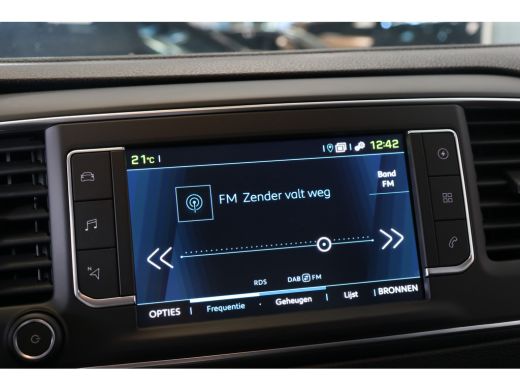 Peugeot e-Expert EV L2 75 kWh 5,9% RENTE | Navi | Parkeerhulp achter | Airco | Zijschuifdeur rechts | Stoelen voor | ActivLease financial lease