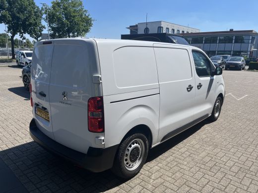 Peugeot e-Expert EV L2 75 kWh | Navi | Parkeerhulp achter | Zijschijfdeur rechts | Airco | Apple carplay | ActivLease financial lease