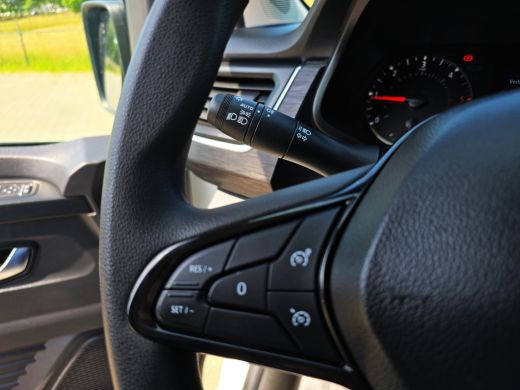 Renault Trafic 2.0 Blue dCi 130 T30 L2 H1 - 130 Pk - Euro 6 - Navi - R-Link - Airco ActivLease financial lease