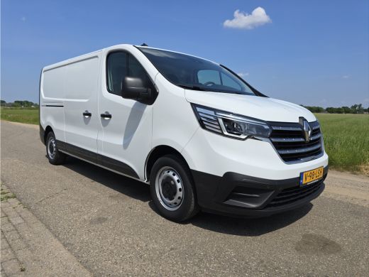 Renault Trafic 2.0 Blue dCi 130 T30 L2 H1 - 130 Pk - Euro 6 - Navi - R-Link - Airco ActivLease financial lease