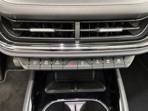 Skoda Enyaq iV 80 Luxus [ 3-Fase ] (INCL-BTW) *PANO | LUXURY-LEATHER | HEAD-UP | ADAPTIVE-CRUISE | MEMORY-PACK |... ActivLease financial lease