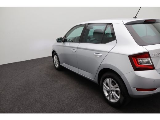 Skoda Fabia 1.0 TSI Style | Airco (automatisch) | Apple Carplay/Android Auto|telefoonintegratie premium | Arm... ActivLease financial lease