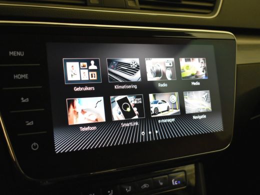 Skoda Superb Combi 1.4 TSI iV Business Edition Plus 218pk | Trekhaak | Adaptief cruise control | Elektrische v... ActivLease financial lease
