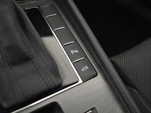 Skoda Superb Combi 1.4 TSI iV Business Edition Plus 218pk | Trekhaak | Adaptief cruise control | Elektrische v... ActivLease financial lease