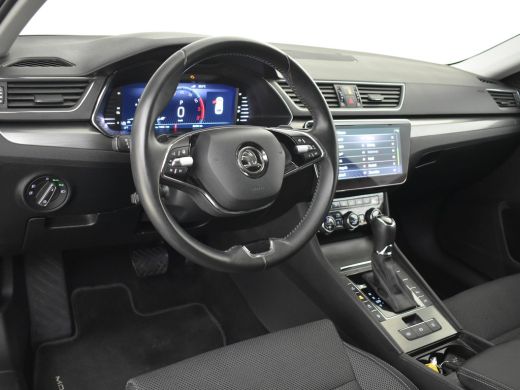 Skoda Superb Combi 1.4 TSI iV Business Edition Plus 218pk | Trekhaak | Adaptief cruise control | Elektrische v... ActivLease financial lease