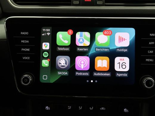 Skoda Superb Combi 2.0 TDI 150 PK DSG AUT. + 2000 KG TREKHAAK | CAMERA | APPLE CARPLAY ActivLease financial lease