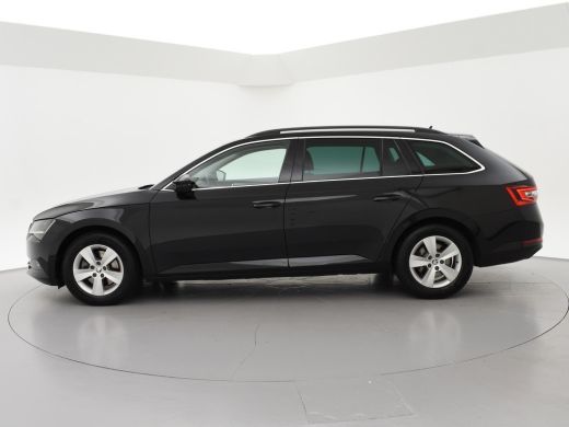 Skoda Superb Combi 2.0 TDI 150 PK DSG AUT. + 2000 KG TREKHAAK | CAMERA | APPLE CARPLAY ActivLease financial lease