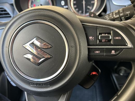 Suzuki Swift 1.2 Style Smart Hybrid ActivLease financial lease