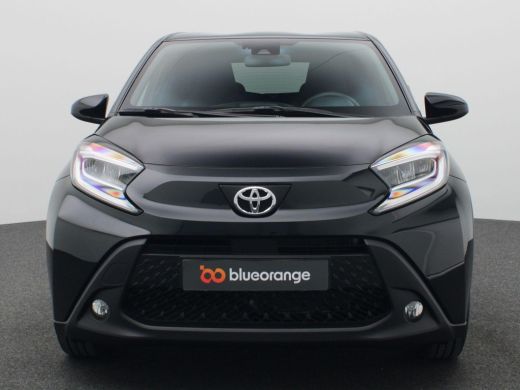 Toyota Aygo 1.0 VVT-i MT Business 72PK Adaptieve Cruise Controle, Clima, Achteruitrijcamera, Navi via Apple C... ActivLease financial lease