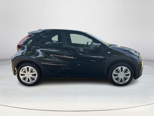 Toyota Aygo 1.0 VVT-i MT Play ActivLease financial lease