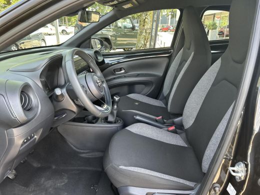 Toyota Aygo 1.0 VVT-i MT Play ActivLease financial lease