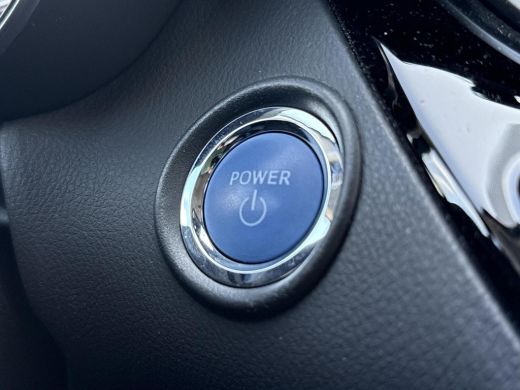 Toyota C-HR 2.0 Hybrid Dynamic **TREKHAAK/ KEYLESS/ ADAPTIEF CRUISE CONTROL/ 36 MAANDEN GARANTIE** ActivLease financial lease