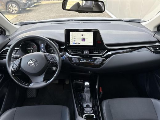 Toyota C-HR 2.0 Hybrid Dynamic **TREKHAAK/ KEYLESS/ ADAPTIEF CRUISE CONTROL/ 36 MAANDEN GARANTIE** ActivLease financial lease