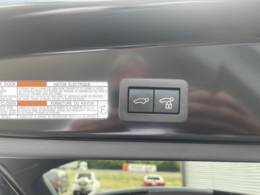 Toyota Corolla Cross Hybrid 200 Style ActivLease financial lease
