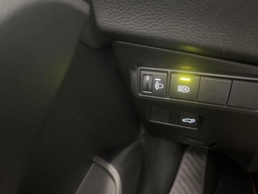Toyota Corolla Cross Hybrid 200 Style ActivLease financial lease