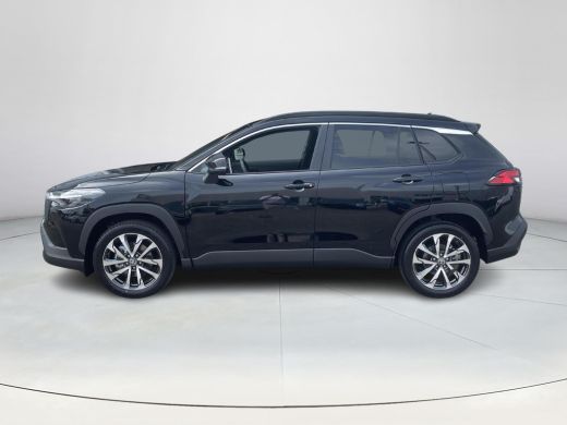 Toyota Corolla Cross Hybrid 200 Style ActivLease financial lease