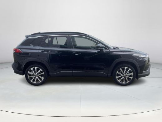Toyota Corolla Cross Hybrid 200 Style ActivLease financial lease