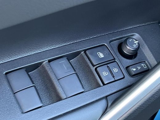 Toyota Corolla Cross Hybrid 200 Style | Demonstratie auto | Attitude black | ActivLease financial lease