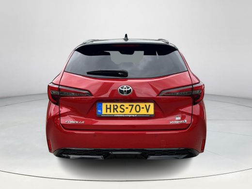 Toyota Corolla Touring Sports Hybrid 200 GR Sport Plus | Electr. achterklep | Stoel- + stuuverwarming | Head up display | Carpl... ActivLease financial lease