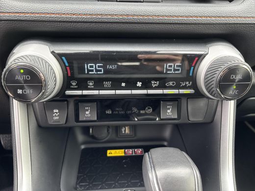Toyota RAV4 2.5 Hybrid AWD ADVENTURE | All-in prijs | adaptive cruise control | dode hoek waarschuwing ActivLease financial lease