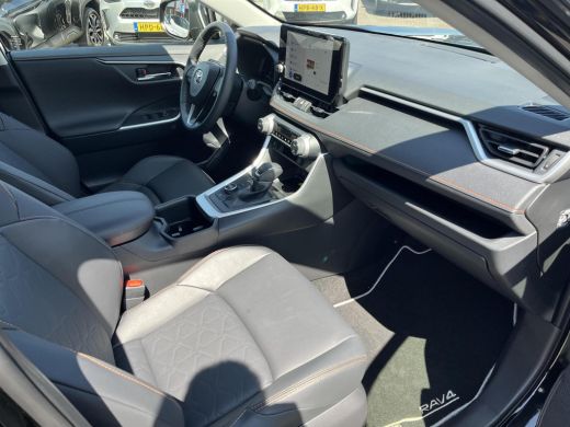 Toyota RAV4 2.5 Hybrid AWD ADVENTURE | Navigatie | Apple CarPlay/Android auto | Achteruitrijcamera | Stuur en... ActivLease financial lease